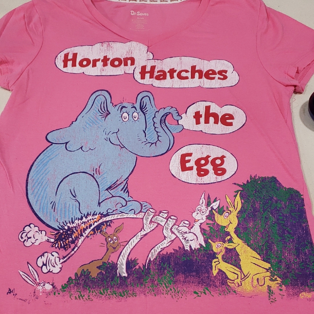 Vintage Dr Seuss Graphic Tee